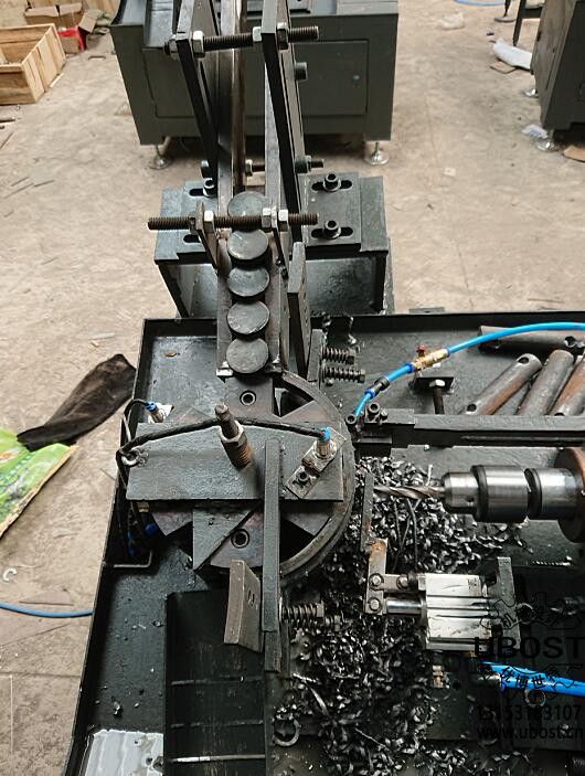 優(yōu)博世特,，ubost,鉆孔機，銷軸,，螺栓,，自動，攻絲機,，機械手,，非標自動化，設(shè)備,，銷軸鉆孔機,，螺栓鉆孔機，
